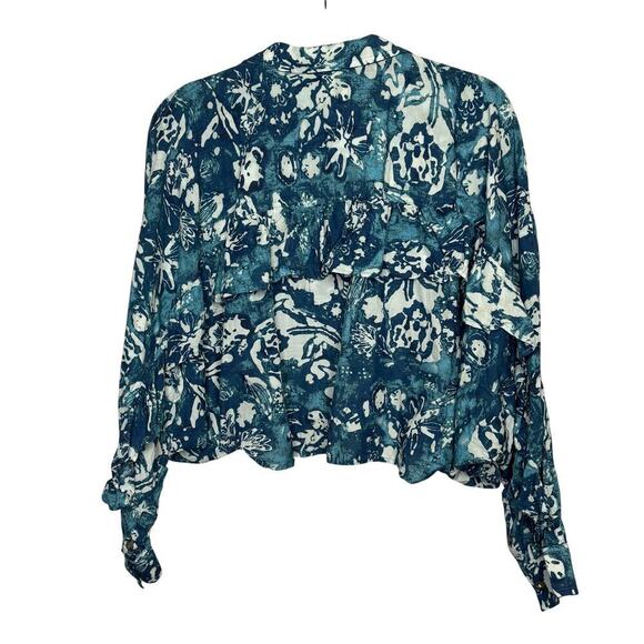 Pilcro Batik Cropped Ruffle Blue & White Loose Fit Batwing Blouse Top Size Small - Picture 4 of 11